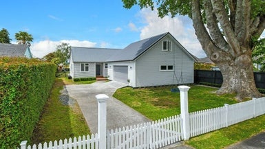 25 Village Way, Ardmore, Papakura - Carousel 1
