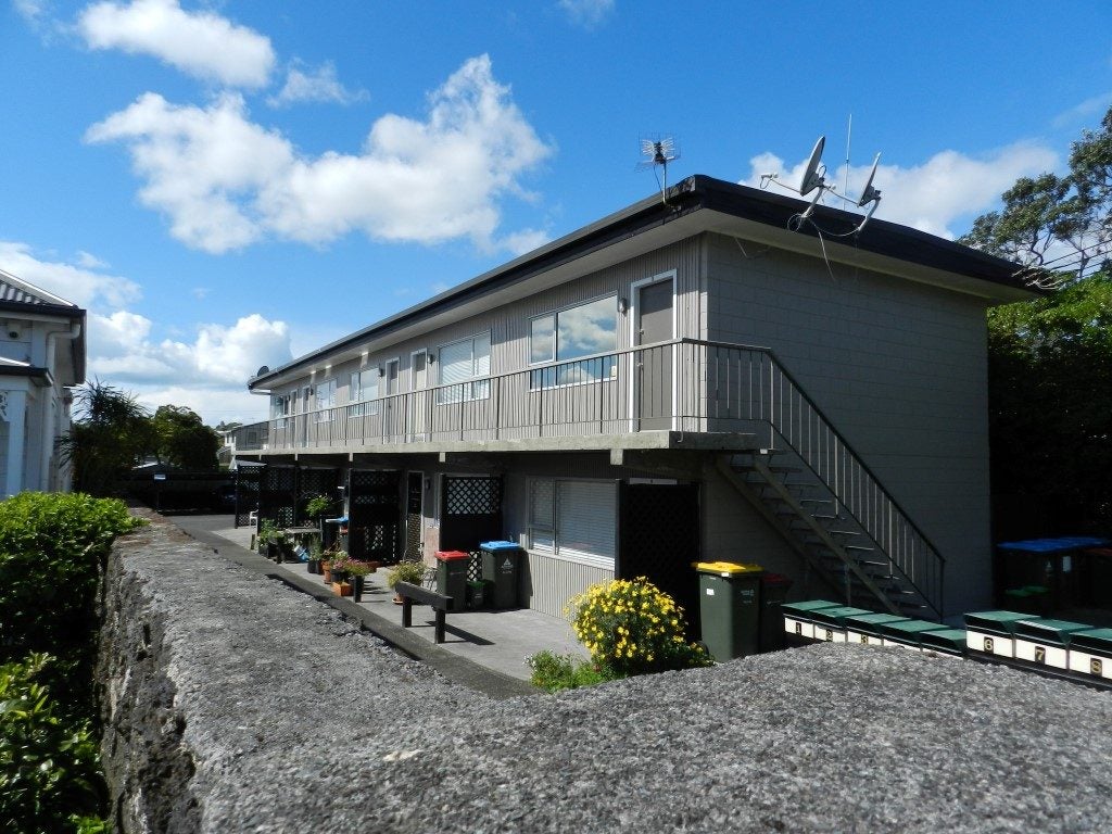 3/77 Prospect Terrace, Mount Eden, Auckland - Carousel 1