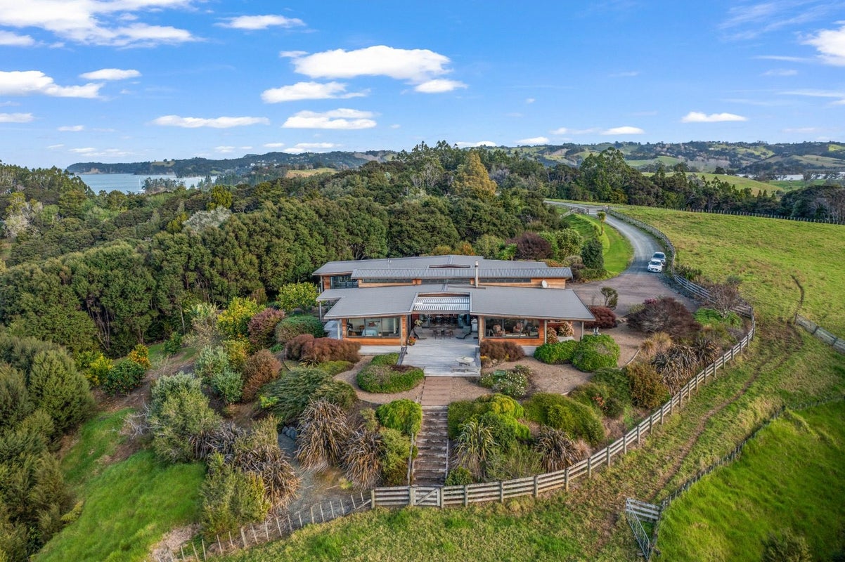 641 Pukapuka Road, Pohuehue, Warkworth - Carousel 2