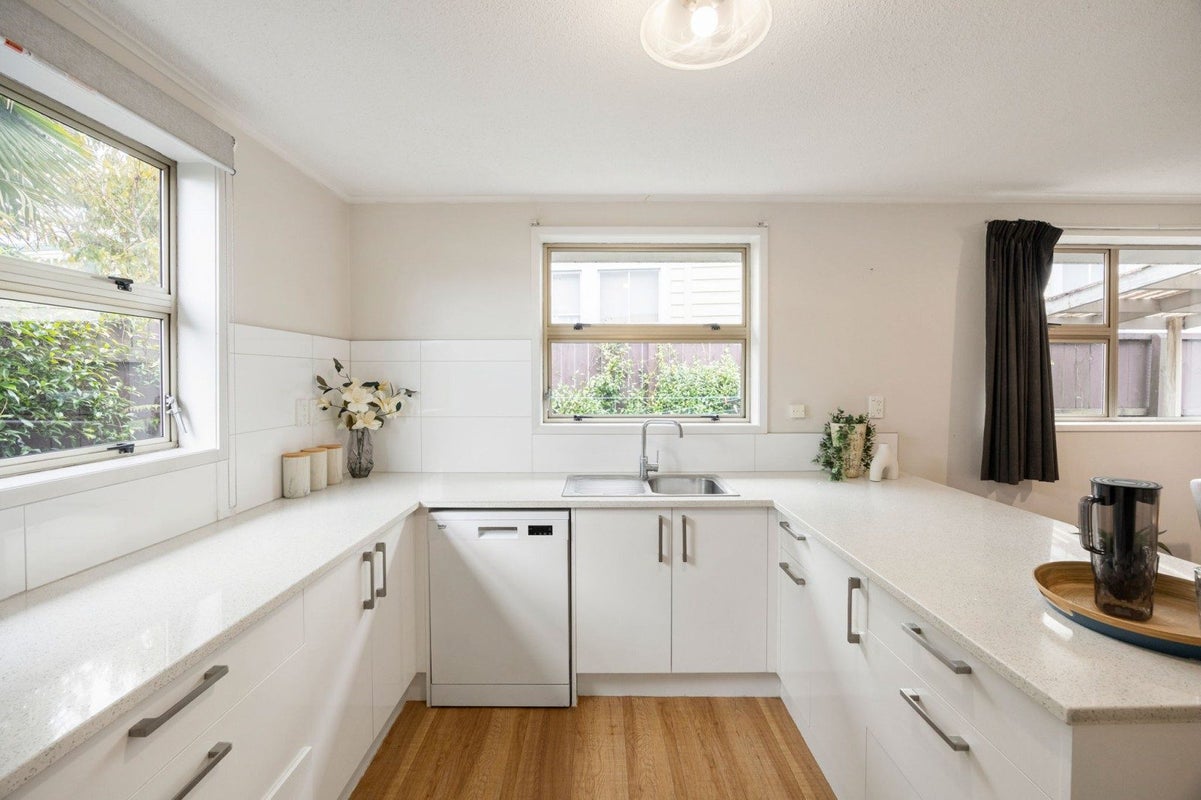 952A Heaphy Terrace, Fairfield, Hamilton - Carousel 2