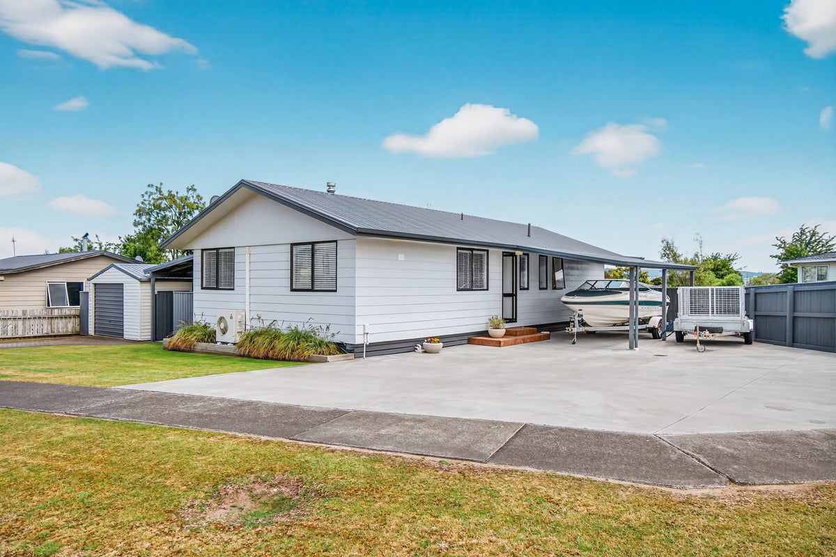 60 Grace Crescent, Richmond Heights, Taupo - Carousel 1