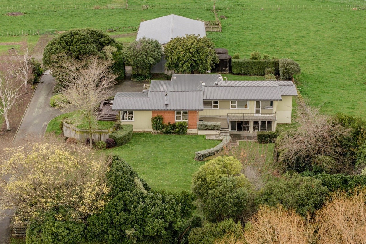 36 Durie Road, Aorangi, Feilding - Carousel 1