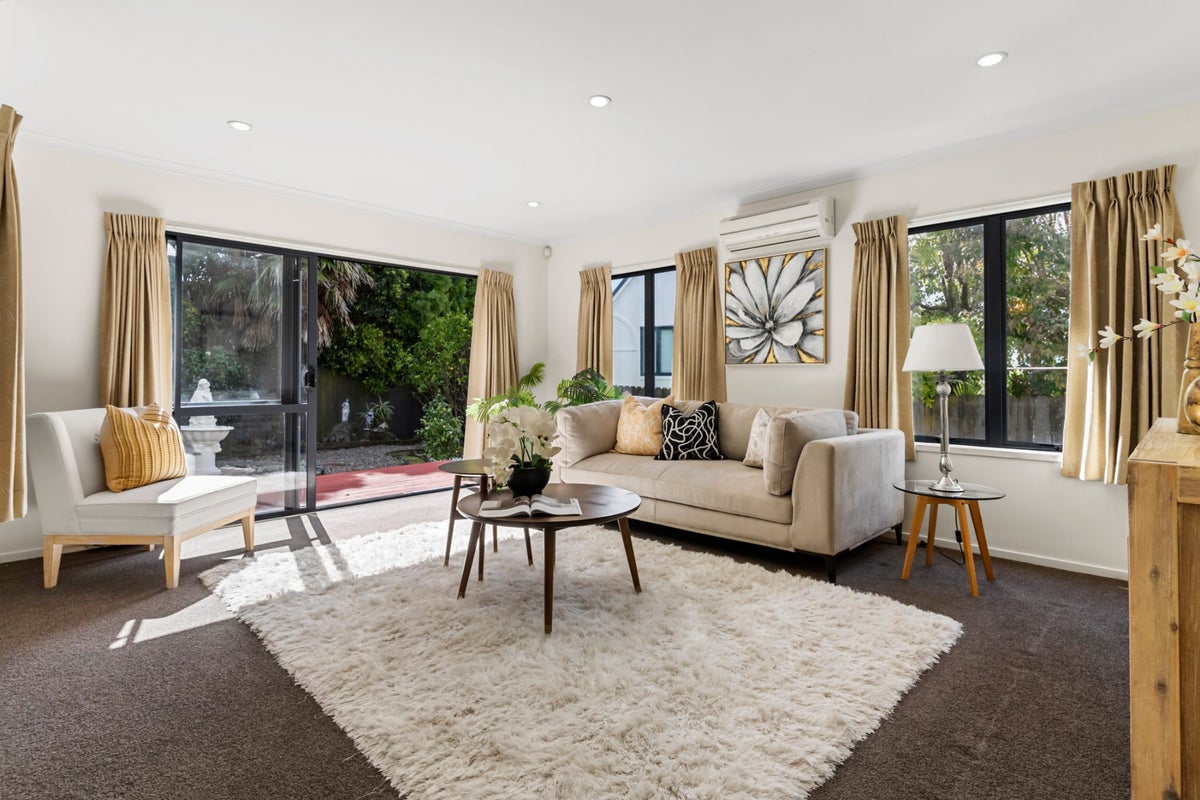 28 Cotton Street, Saint Johns, Auckland - Carousel 1