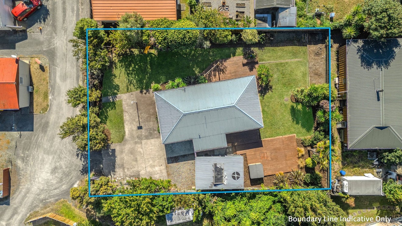 24 North Road, The Wood, Nelson - Carousel 2