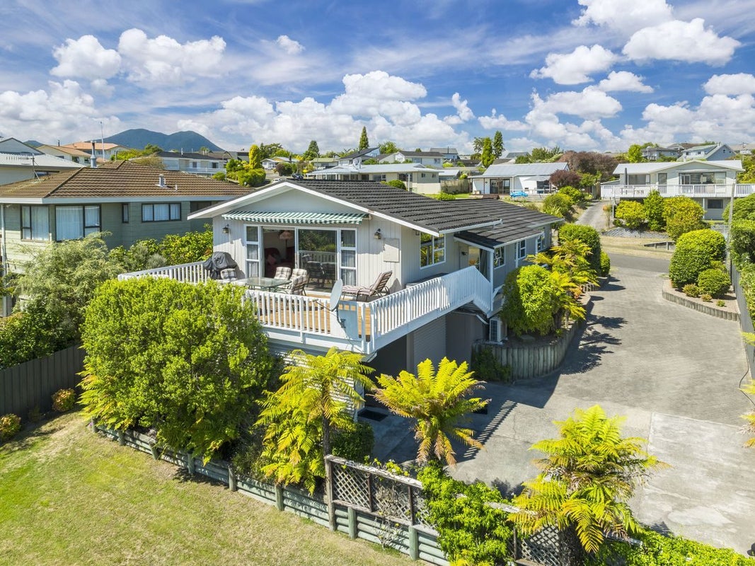 29 Hammersmith Street, Richmond Heights, Taupo - Carousel 1