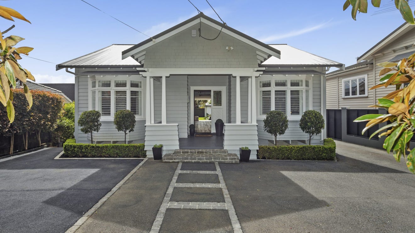57 Wheturangi Road, Greenlane, Auckland - Carousel 1