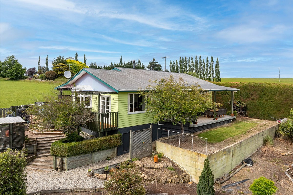 2160 Manuka Gorge Highway, Waitahuna, Lawrence - Carousel 1