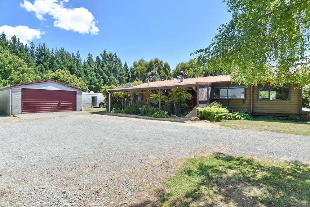 1392 Oxford Road, Cust, Rangiora - Carousel 1