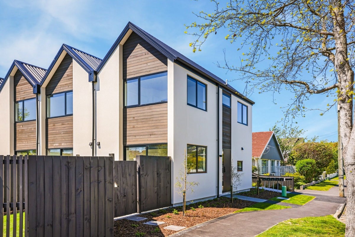 1/77 Southampton Street, Sydenham, Christchurch - Carousel 1