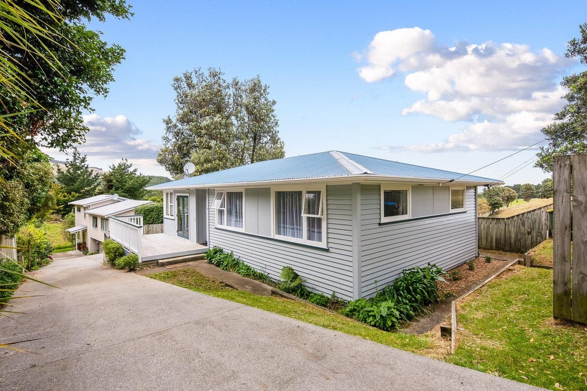 165 Rawhiti Road, Pukerua Bay, Porirua - Carousel 1