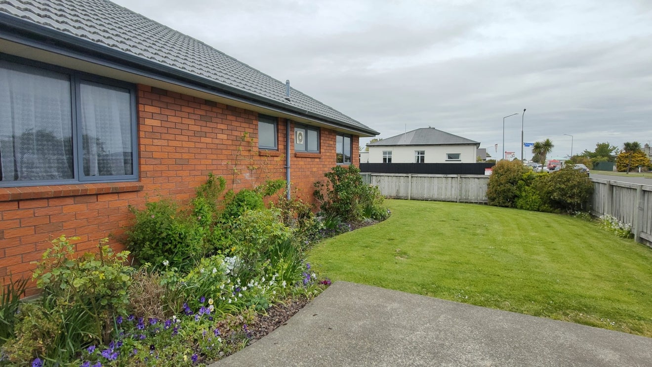 14 Martin Street, Strathern, Invercargill - Carousel 2