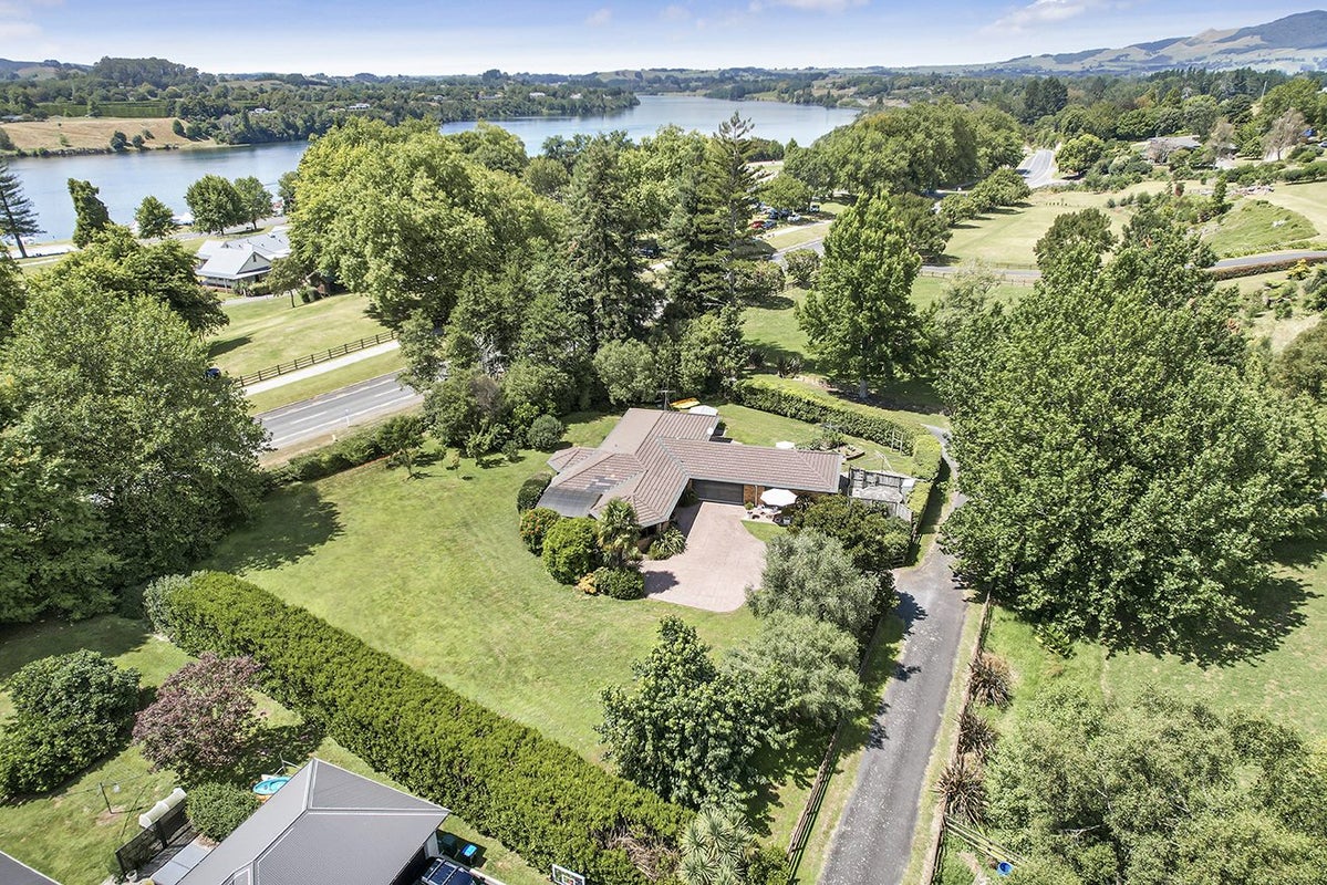 2/618 Maungatautari Road, Maungatautari, Cambridge - Carousel 1