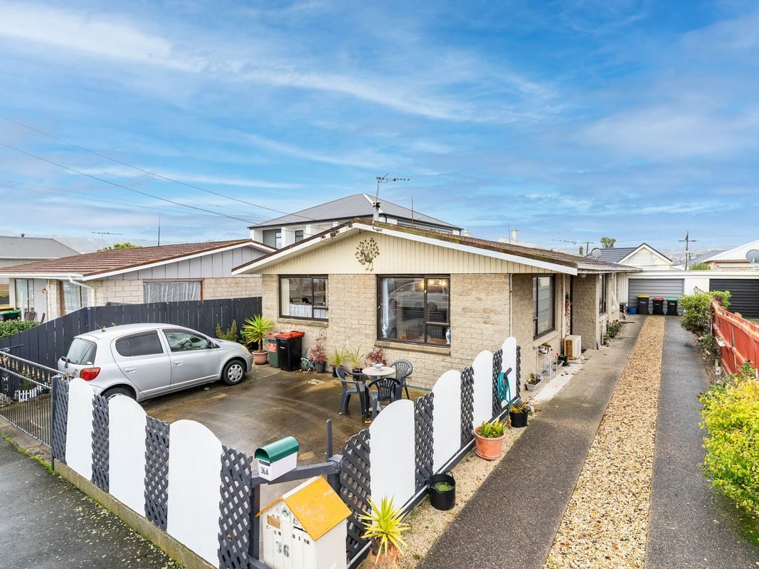 36A Douglas Street, Saint Kilda, Dunedin - Carousel 1