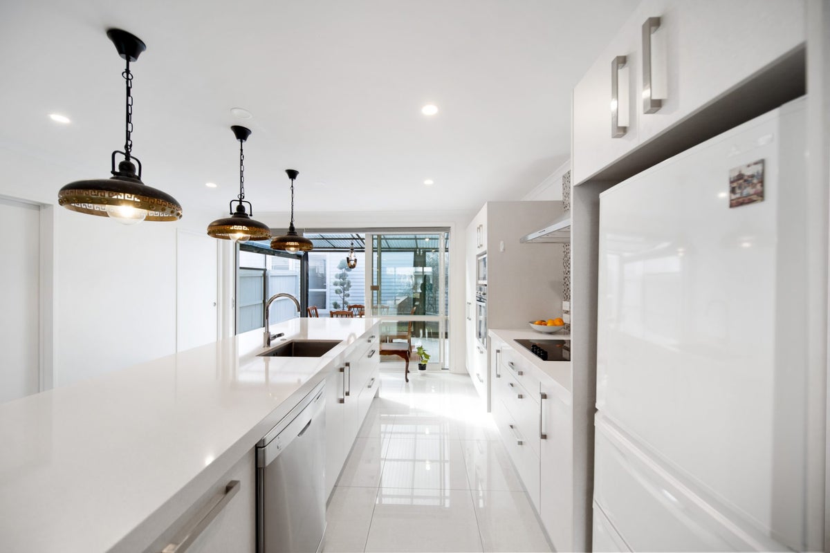 43 Hollowout Street, Takanini, Auckland - Carousel 2