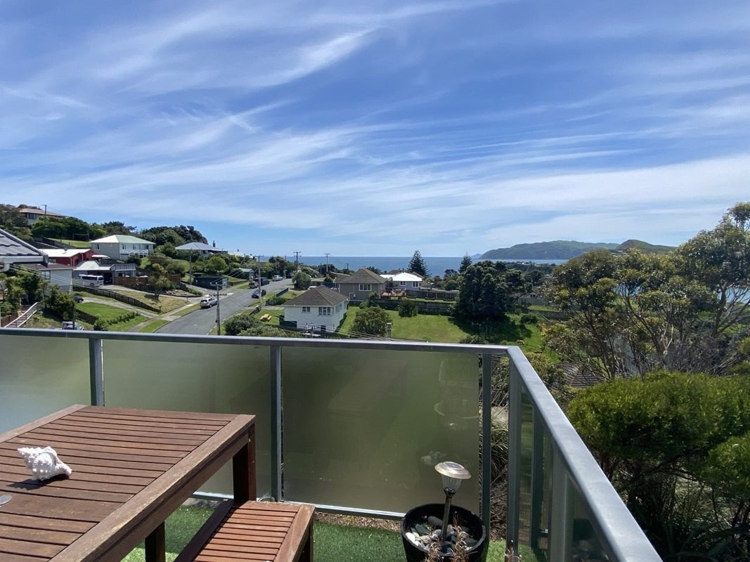 83A Tireti Road, Titahi Bay, Porirua - Carousel 2