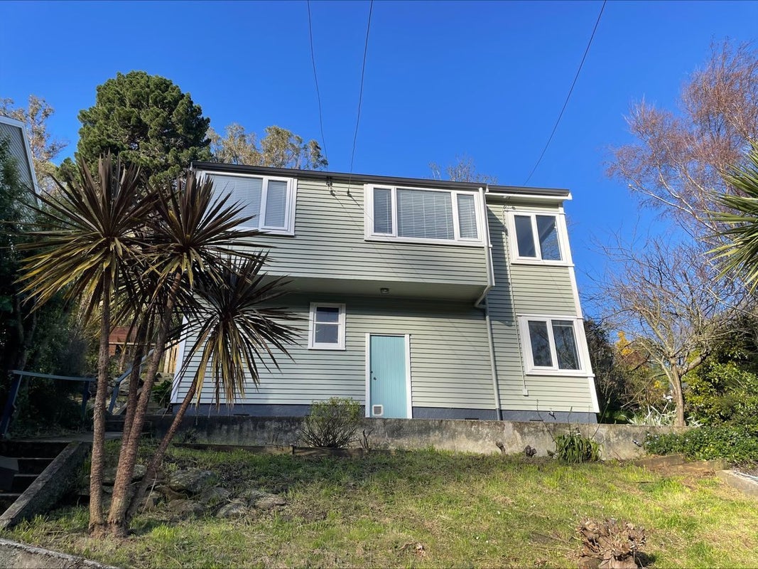 84 Somerville Street, Andersons Bay, Dunedin - Carousel 1