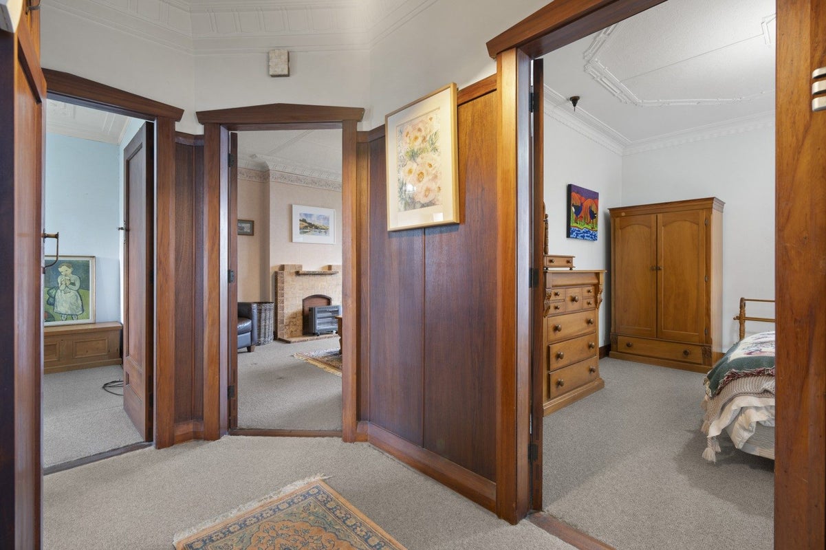 5 Peel Street, Mornington, Dunedin - Carousel 2
