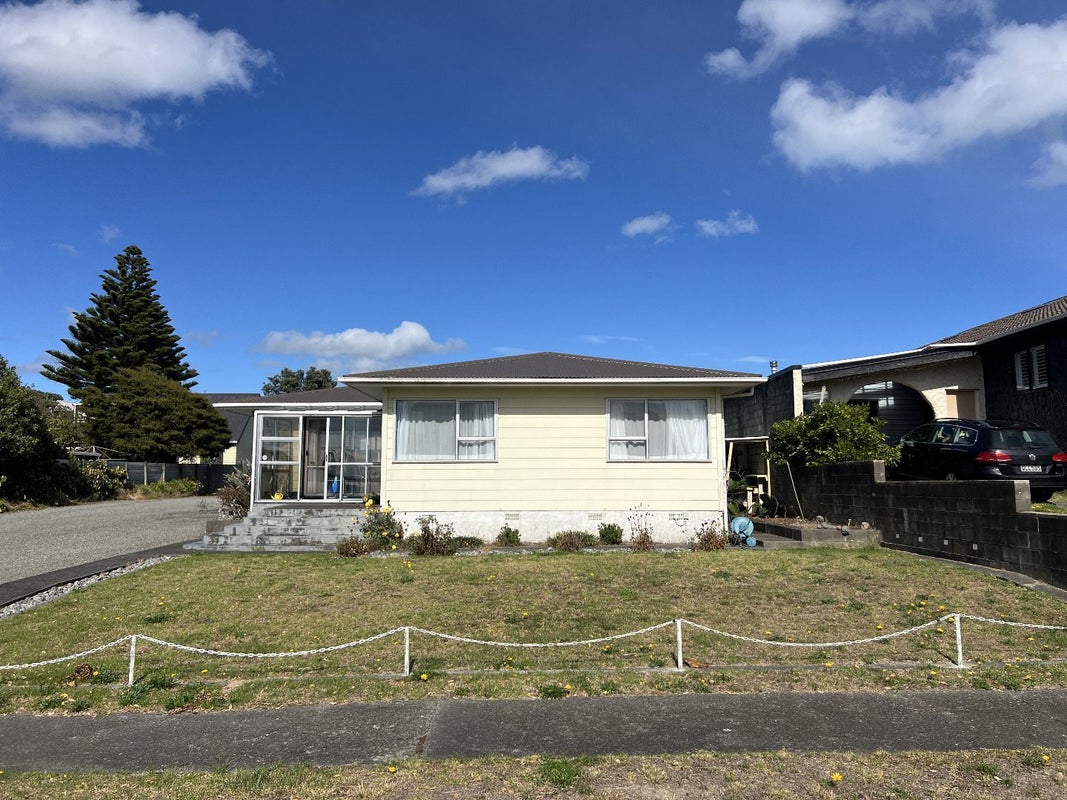 41 Toi Street, Otaki Beach, Otaki - Carousel 1