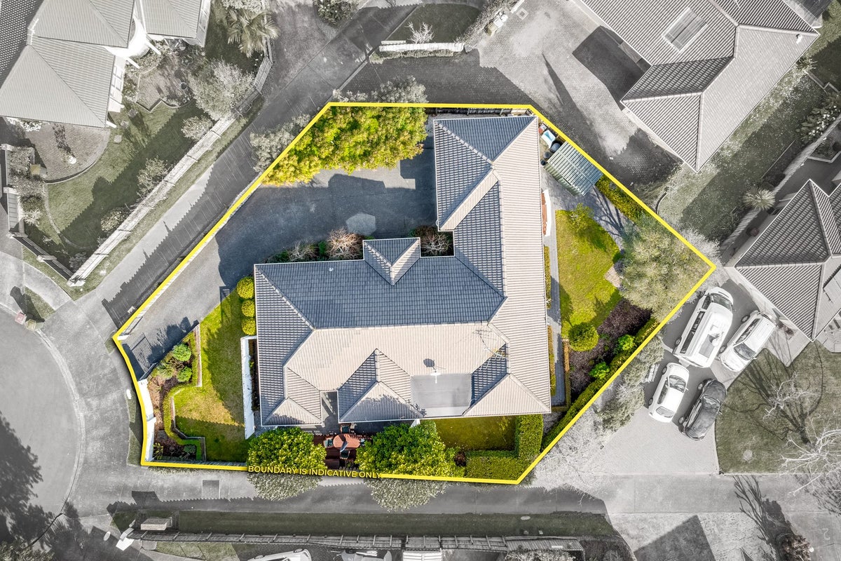 27 Travers Place, Northpark, Auckland - Carousel 2