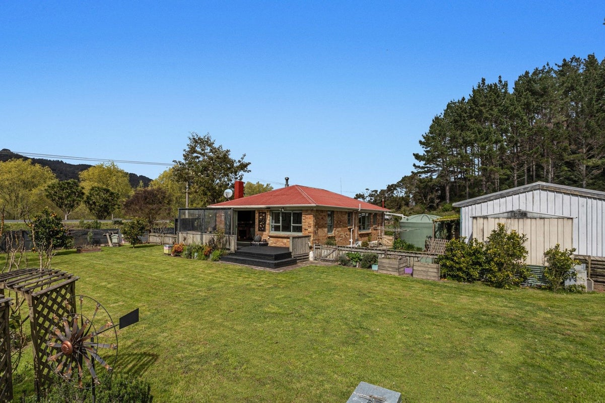 640 Rewatu Road, Poroporo, Whakatane - Carousel 1