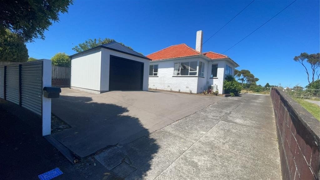 9 Plympton Street, Brooklands, New Plymouth - Carousel 2