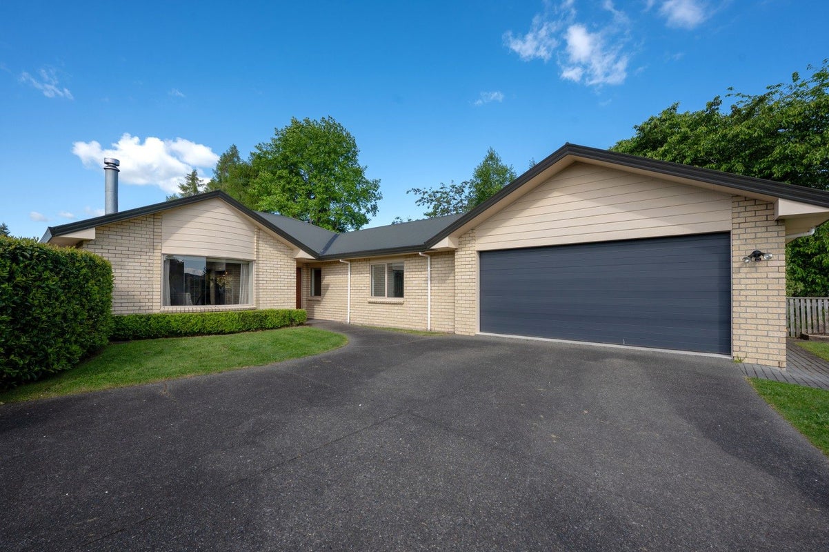 40 Lakemere Way, Kinloch, Taupo - Carousel 2