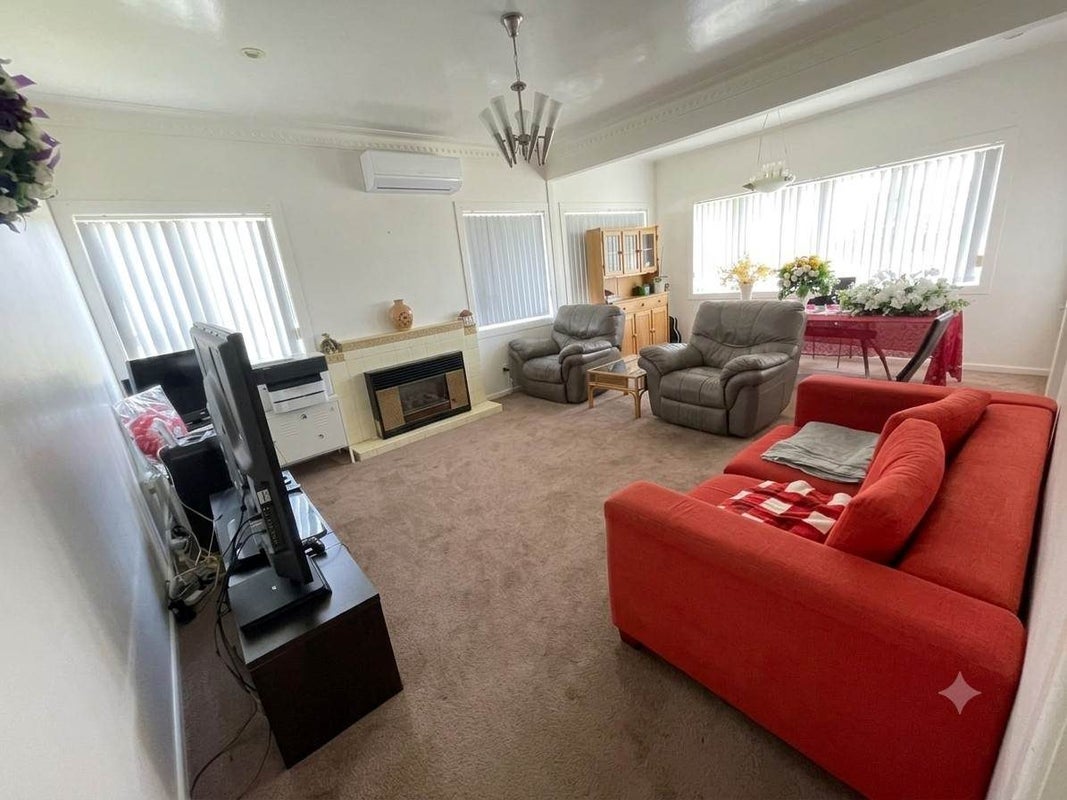 17 Franklin Avenue, Papatoetoe, Auckland - Carousel 2