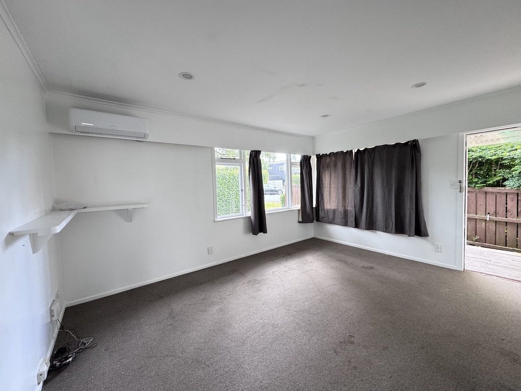 66 Athens Road, Onehunga, Auckland - Carousel 2