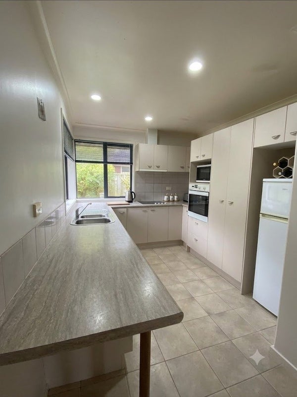 69 Rathmar Drive, Manurewa, Auckland - Carousel 2