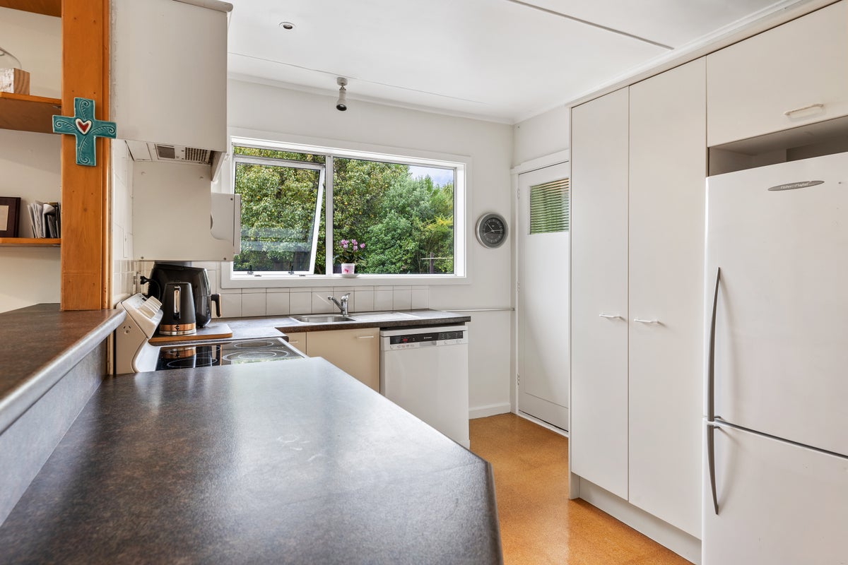 21 Moreland Avenue, Papanui, Christchurch - Carousel 2