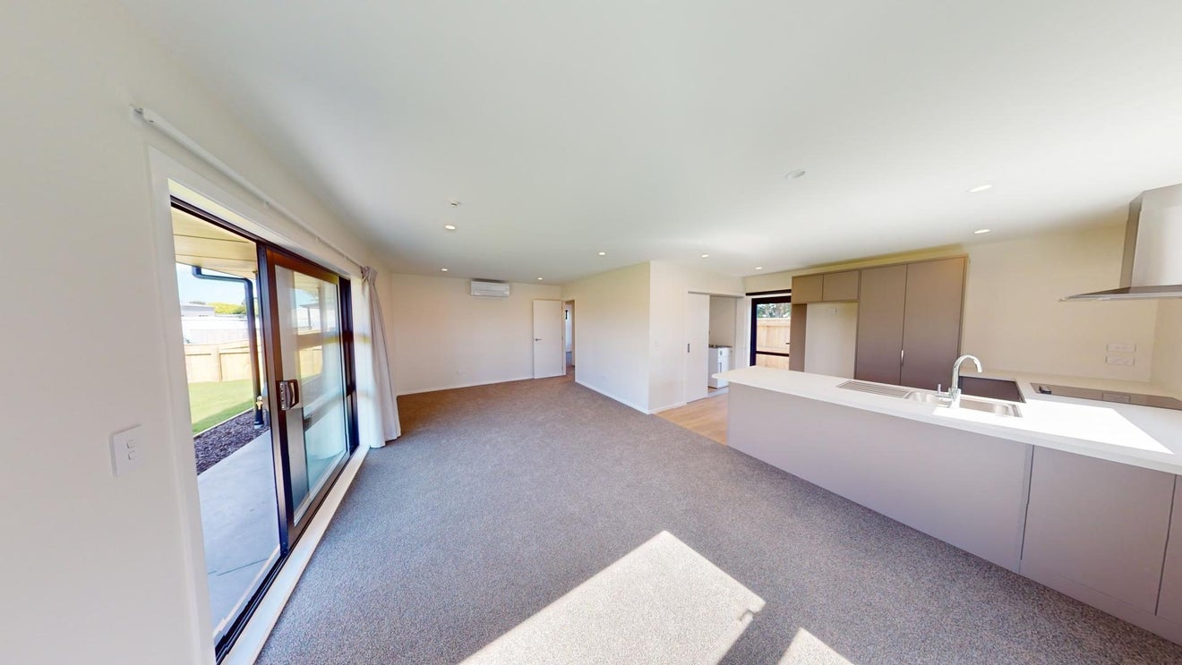 11 Hennessey Street West, Foxton Beach, Foxton - Carousel 2
