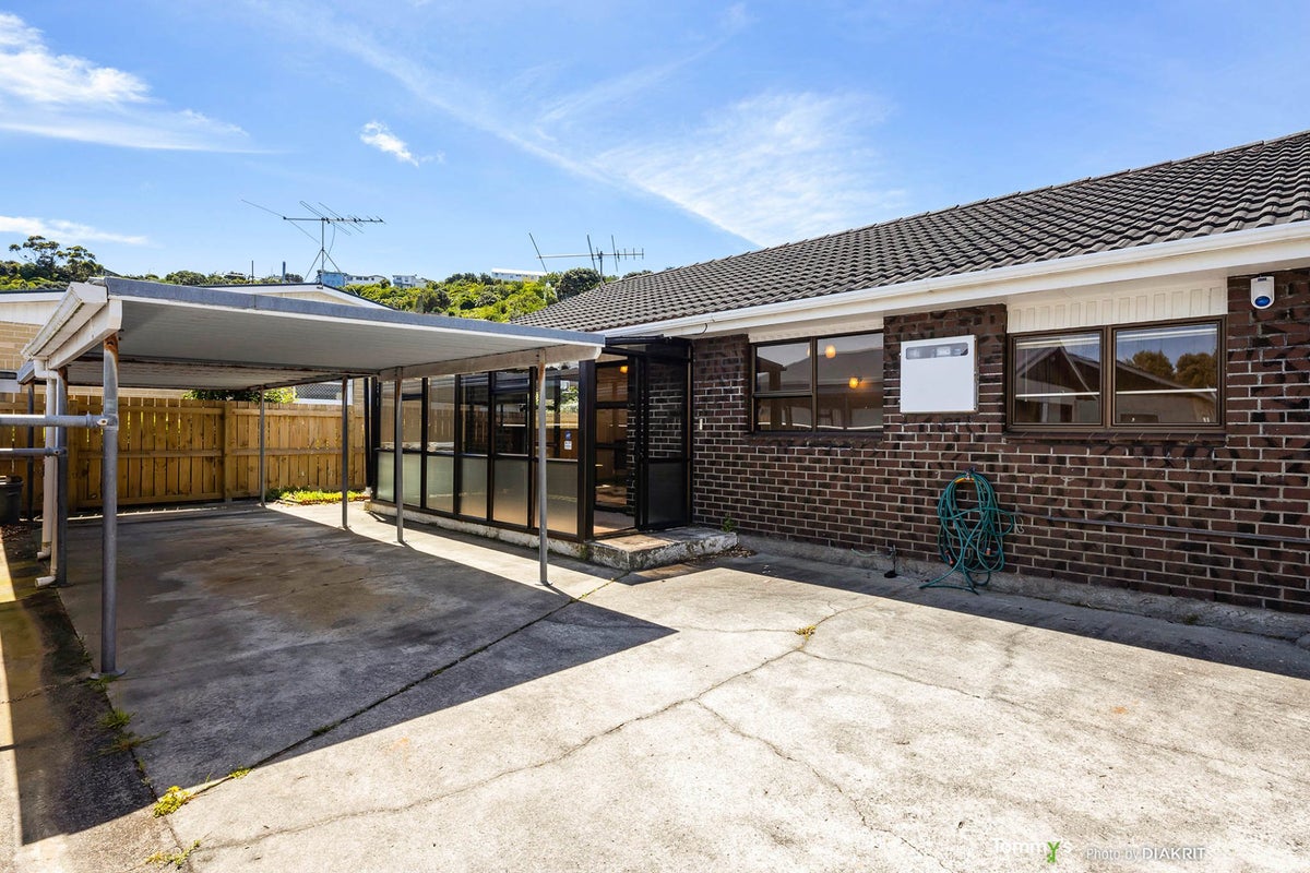 1/25 Rotherham Terrace, Miramar, Wellington - Carousel 2