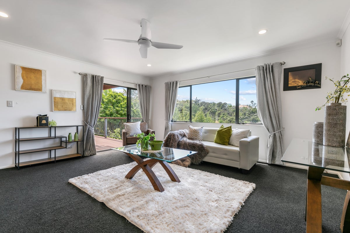7 Glenreagh Place, Torbay, Auckland - Carousel 1
