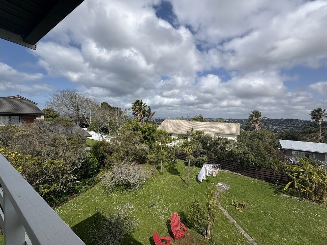 11 Firth Road, Torbay, Auckland - Carousel 24