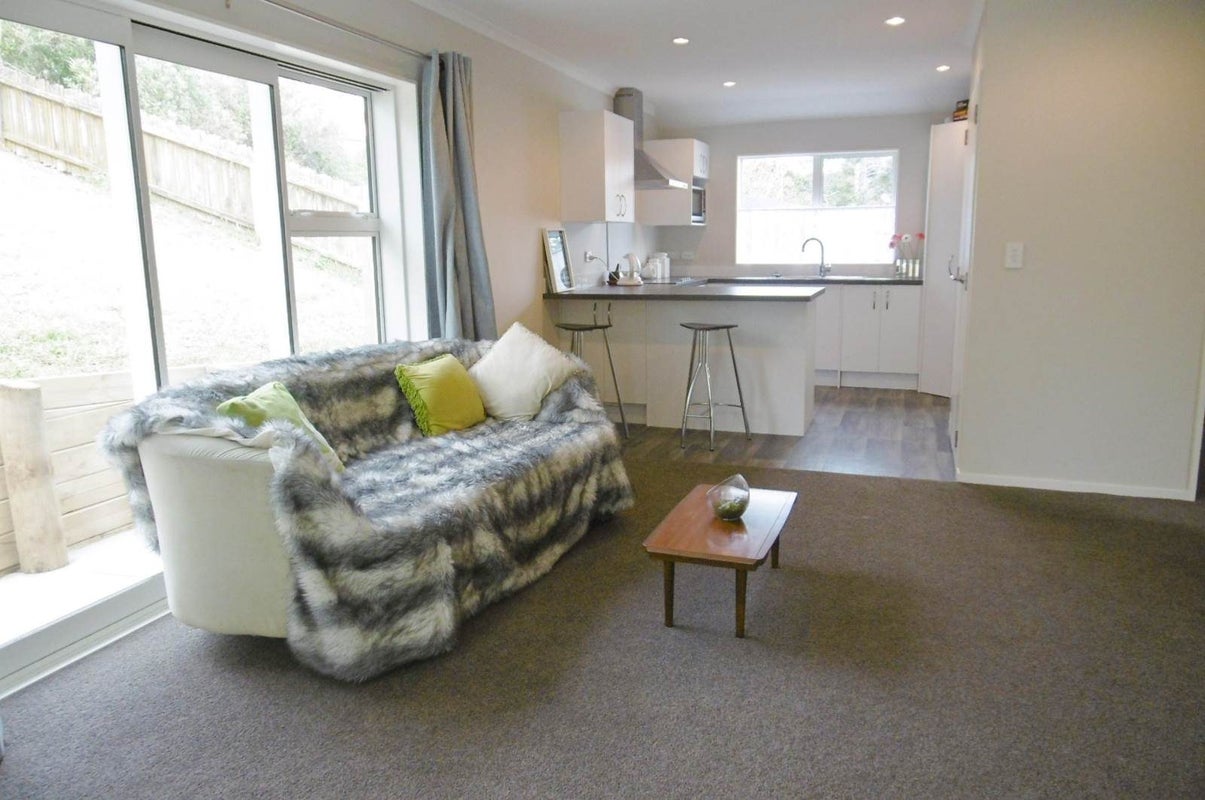 20A Sunward Rise, Glenfield, Auckland - Carousel 2