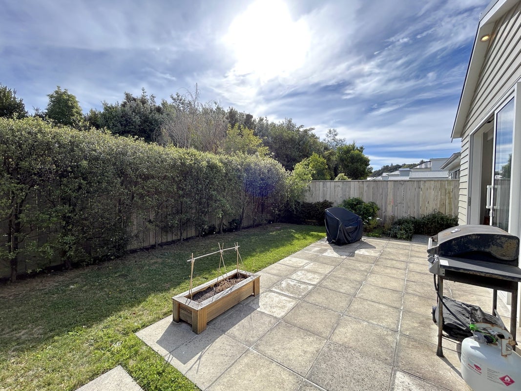 30 Glide Lane, Whitby, Porirua - Carousel 20
