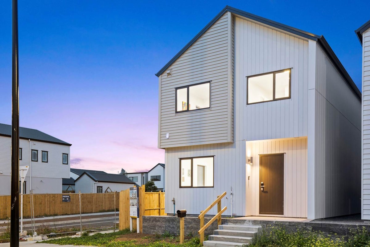 159 Grove Road, Papakura, Papakura - Carousel 1