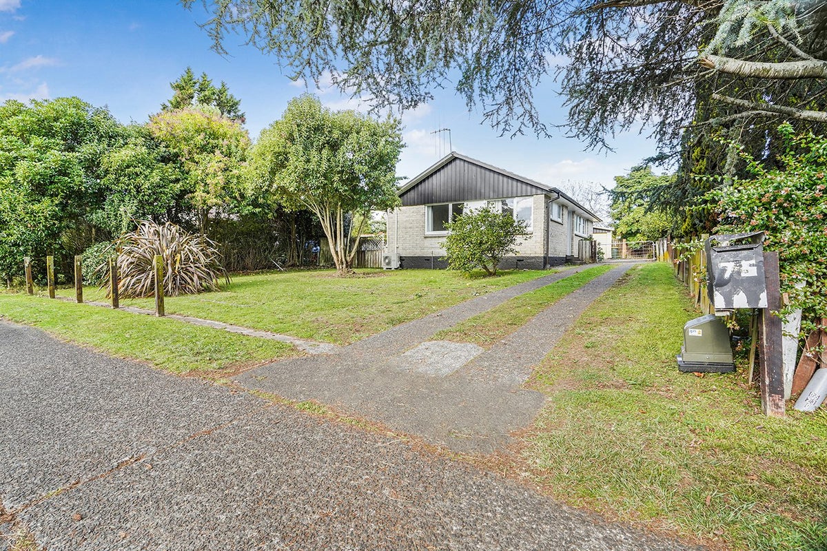 75 Snell Drive, Chartwell, Hamilton - Carousel 1