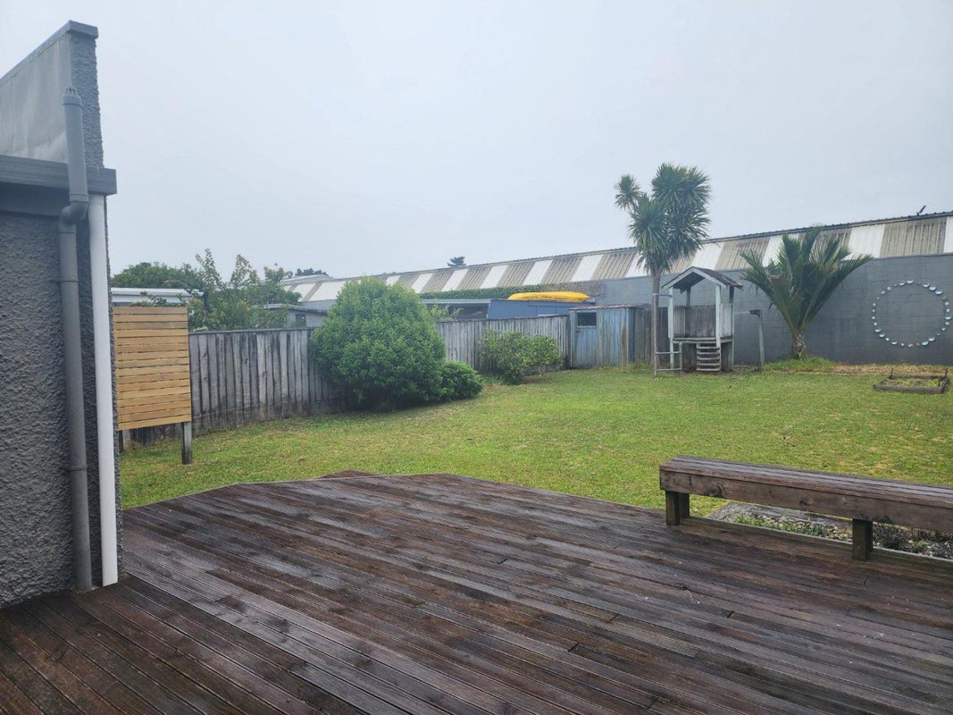 12 Vogel Street, Fitzroy, New Plymouth - Carousel 14