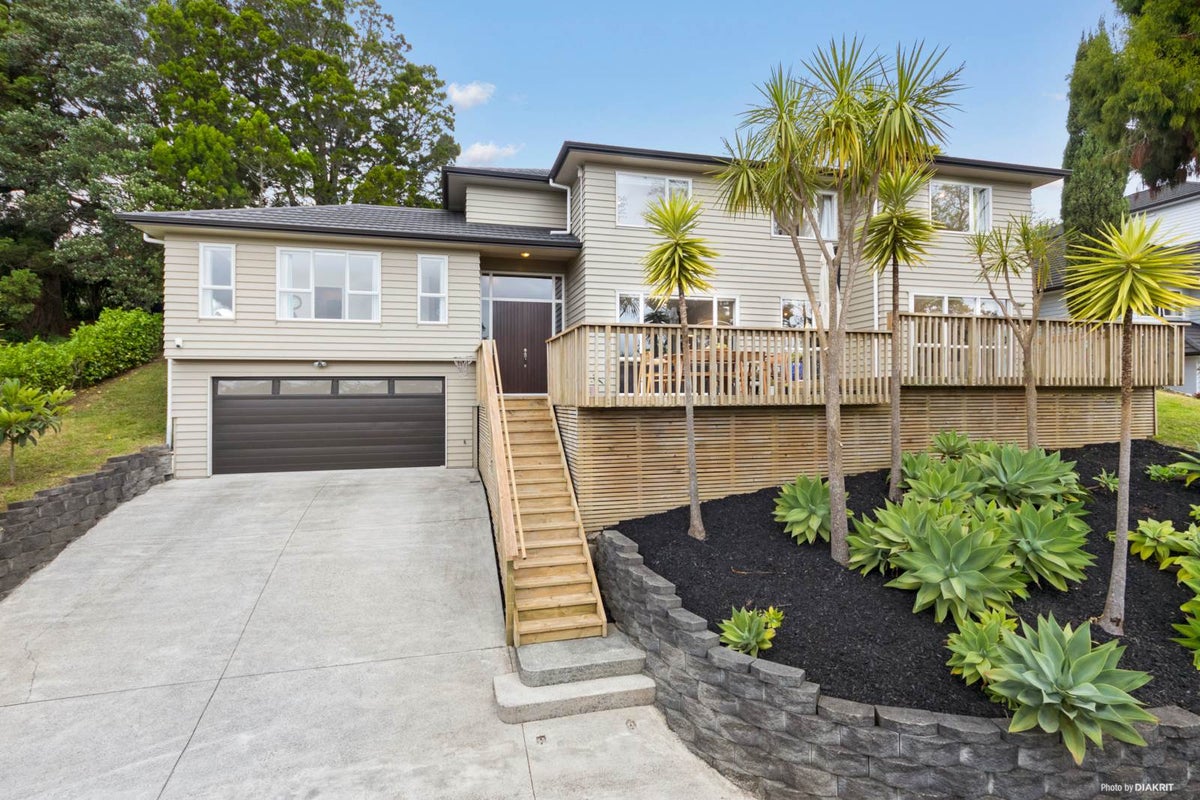 41C Terra Nova Street, Glen Eden, Auckland - Carousel 1