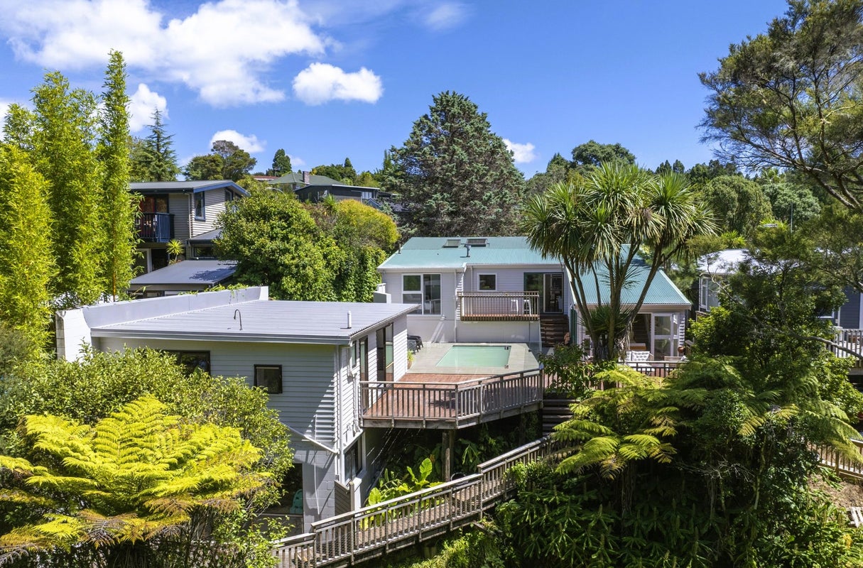 89A Roseberry Avenue, Birkenhead, Auckland - Carousel 1