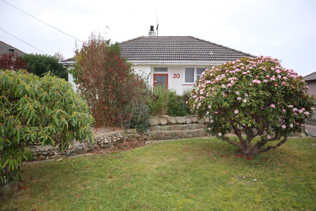 20 Harlech Street, Oamaru North, Oamaru - Carousel 1