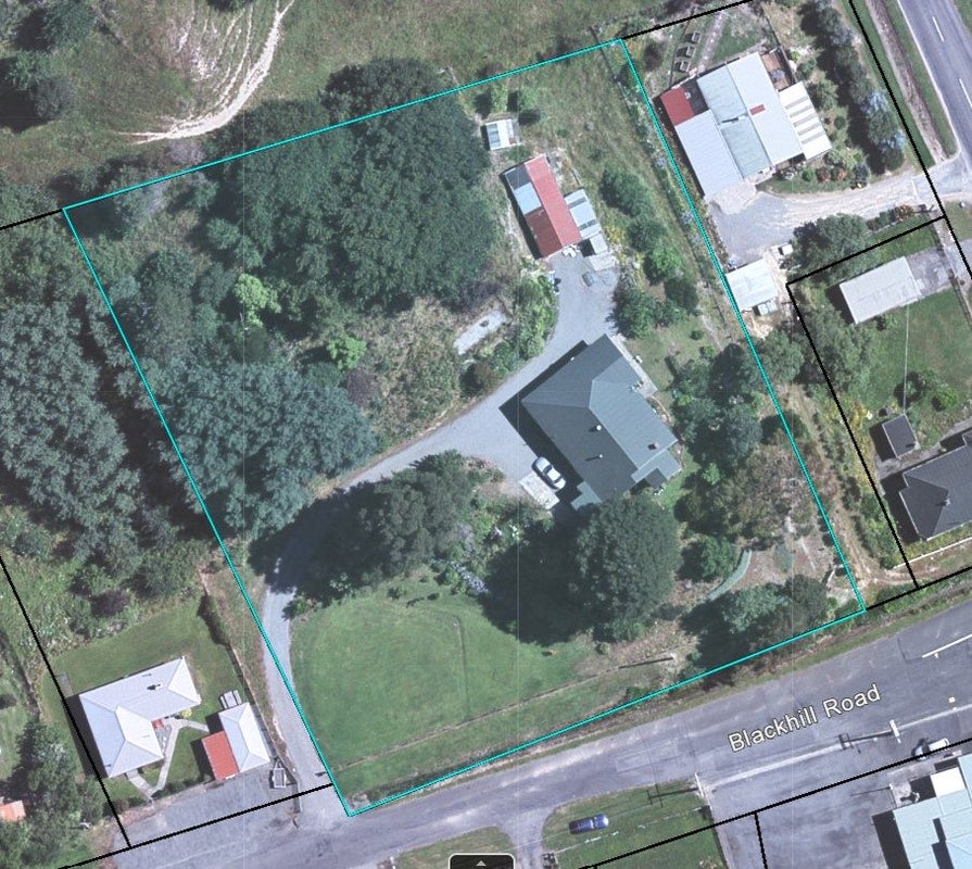 12 Blackhill Road, Tinui - Carousel 2