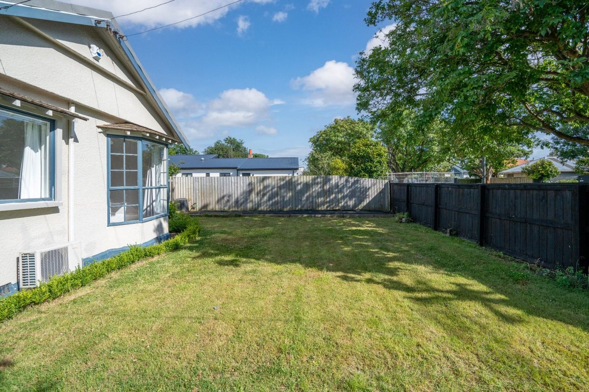 25 Kensington Avenue, Mairehau, Christchurch - Carousel 12