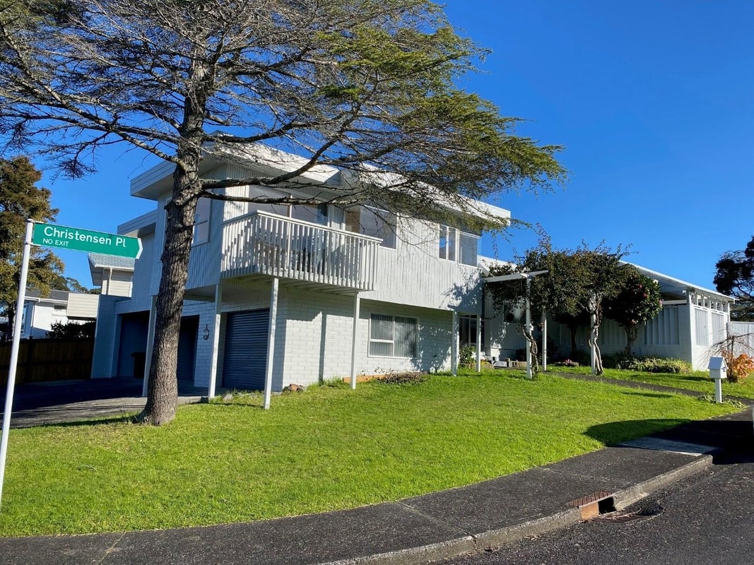 92 Ravenwood Drive, Forrest Hill, Auckland - Carousel 20