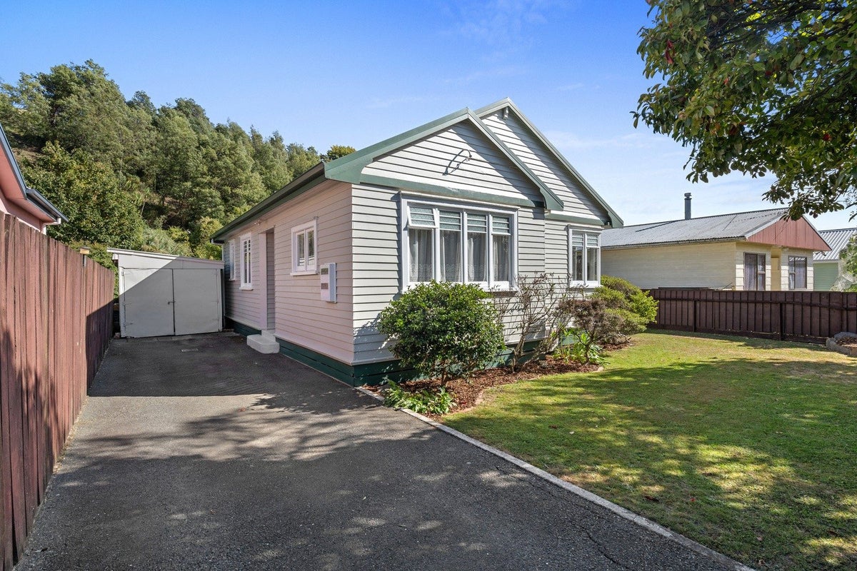 264 Vanguard Street, Nelson South, Nelson - Carousel 15