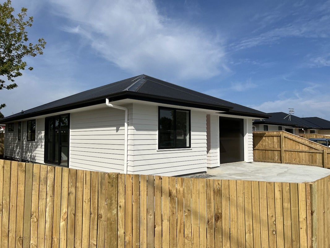 25 Princes Street, Levin, Levin - Carousel 17