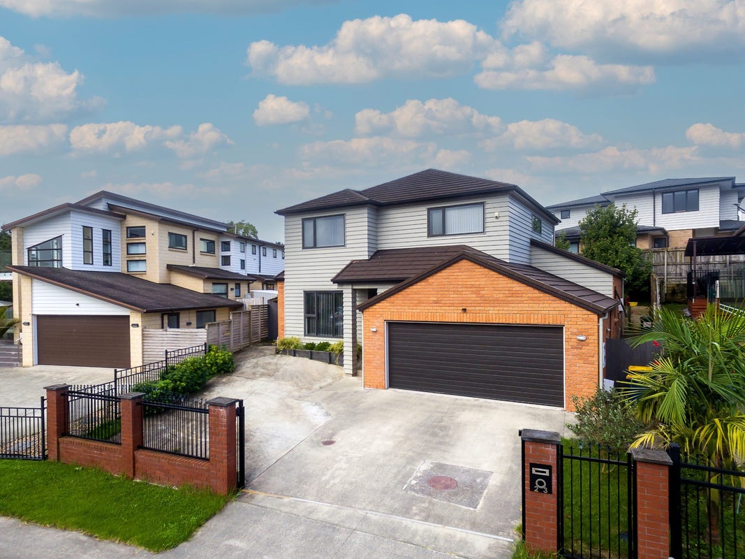 23 Midhurst Avenue, Henderson, Auckland - Carousel 2