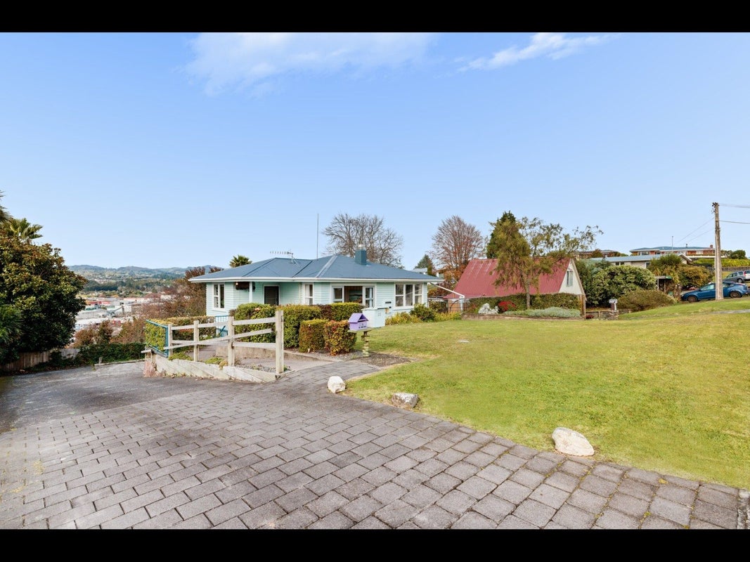 22 Rawhiti Street, Greerton, Tauranga - Carousel 1