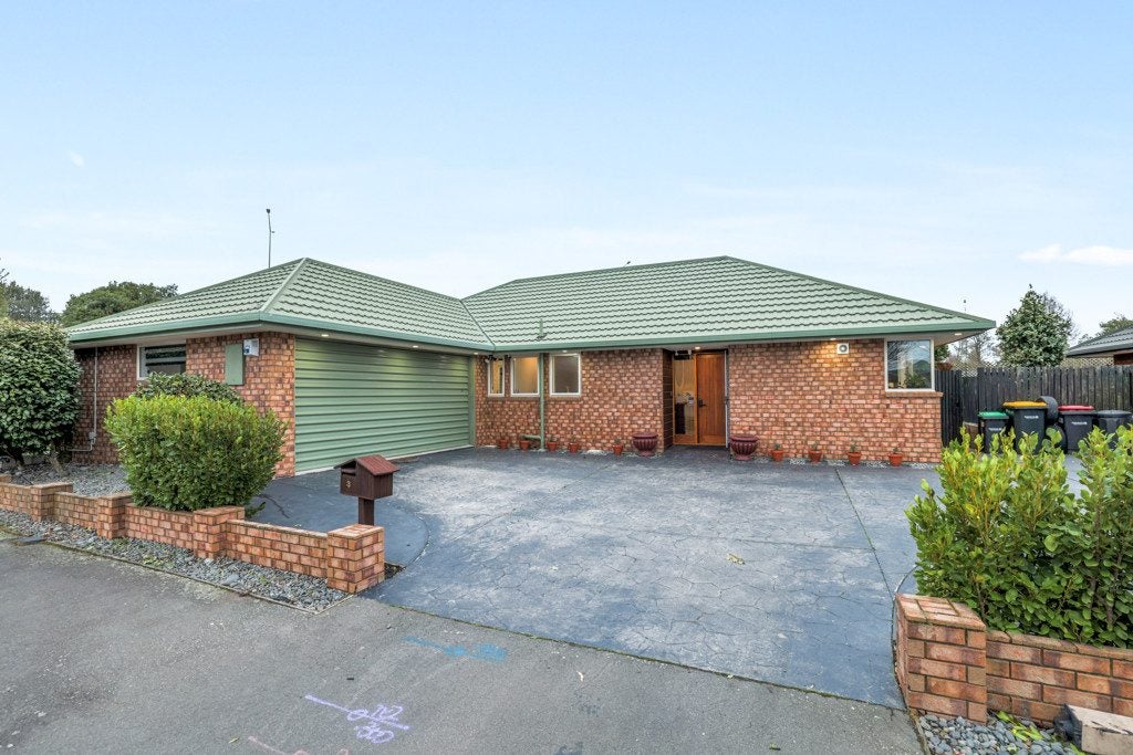 3 Farquhars Road, Redwood, Christchurch - Carousel 24